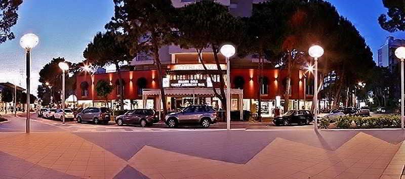 莎沃依雅酒店 利尼亚诺萨比亚多罗 外观 照片